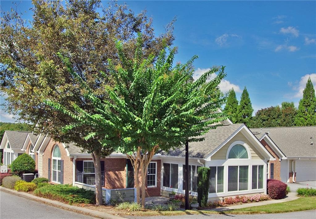 2 bedroom, 1,802 sq ft condominium sold at 501 Cascade Park Drive 501, Atlanta, GA 30331
