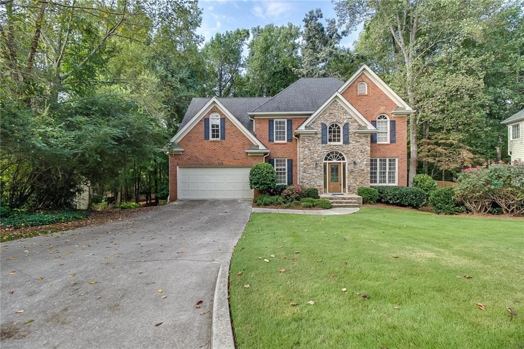 5070 Red Robin Ridge, Alpharetta, GA 30022 — most recent listing photo