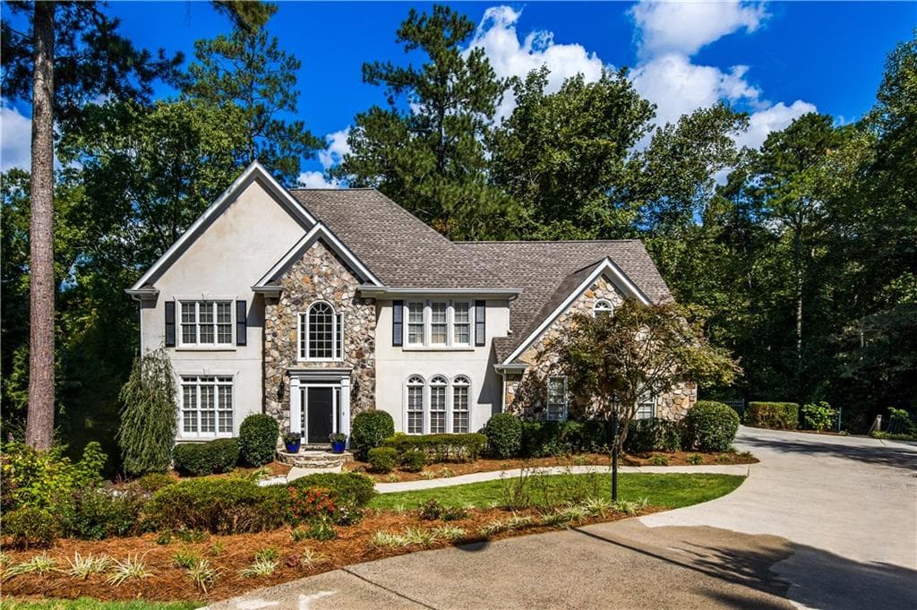 7 bedroom, 5,264 sq ft single family residence sold at 4265 Green Ridge Drive, Marietta, GA 30062