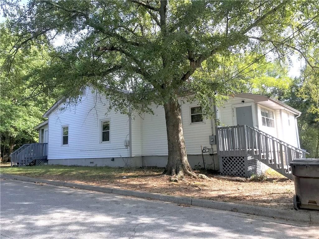 3 bedroom, 1,829 sq ft single family residence sold at 6214 Hagin Street, Douglasville, GA 30134