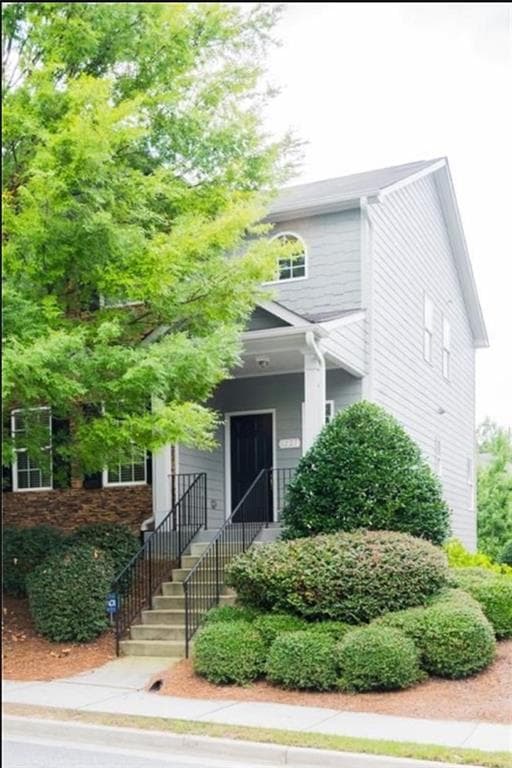 5227 Whiteoak Avenue, Smyrna, GA 30080 — most recent listing photo