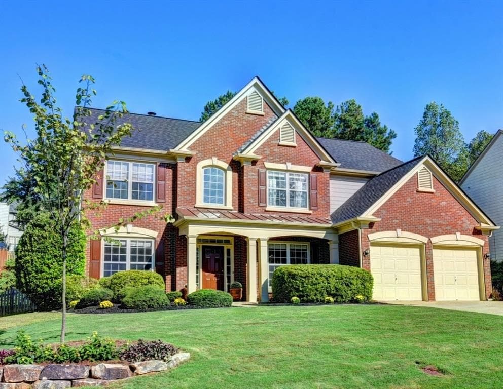 4 bedroom, 2,978 sq ft single family residence sold at 329 CODDINGTON Court, Suwanee, GA 30024