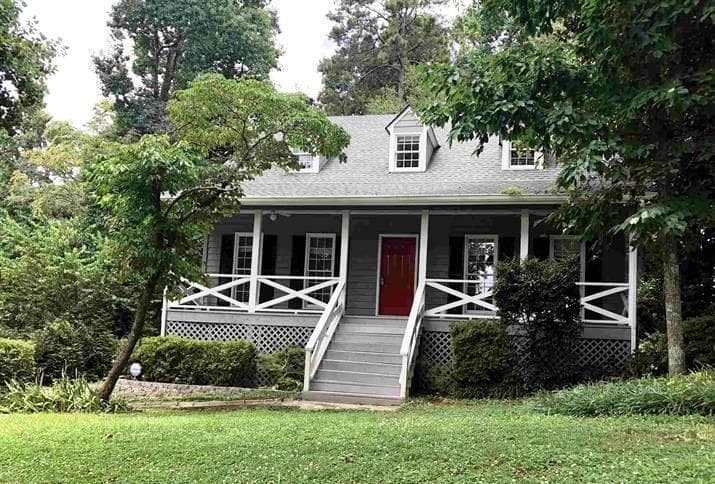 4 bedroom, 2,083 sq ft single family residence sold at 417 SASSAFRAS Road, Roswell, GA 30076