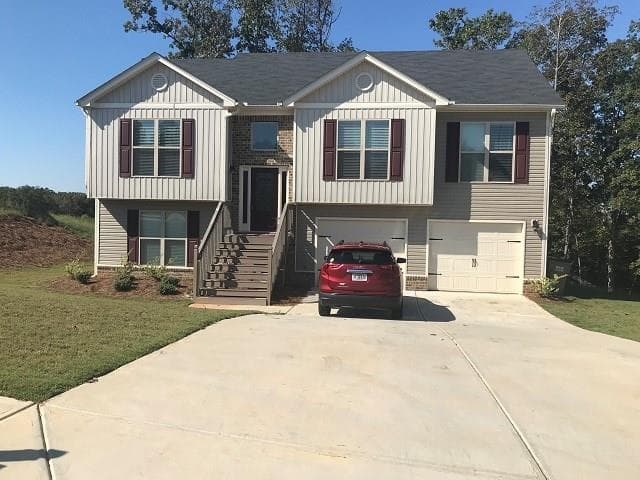 1946 Paynes Point, Winder, GA 30680 — most recent listing photo