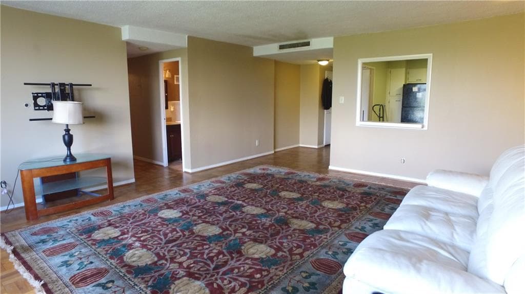 2965 Pharr Court 806, Atlanta, GA 30305 — most recent listing photo