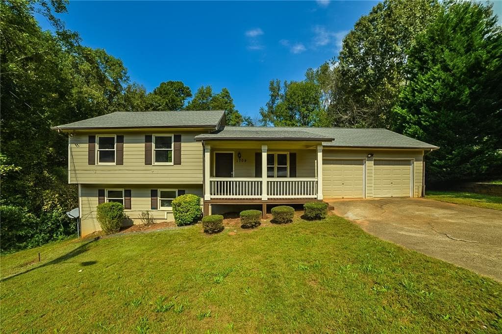 1709 George Circle, Lawrenceville, GA 30043 — most recent listing photo
