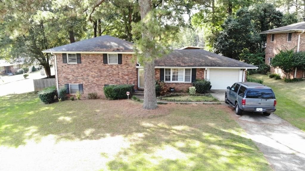 4 bedroom, 2,008 sq ft single family residence sold at 2281 Del Ray Court, Decatur, GA 30032