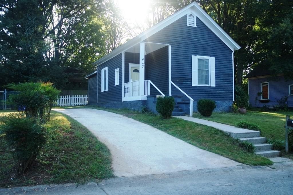 433 Patterson Avenue, Scottdale, GA 30079 — most recent listing photo