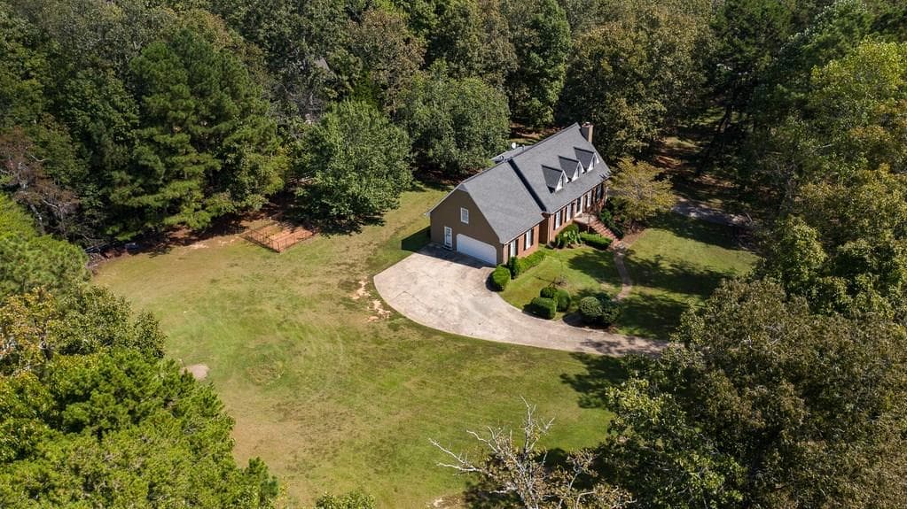 103 Crabapple Springs Drive, Woodstock, GA 30188 — most recent listing photo