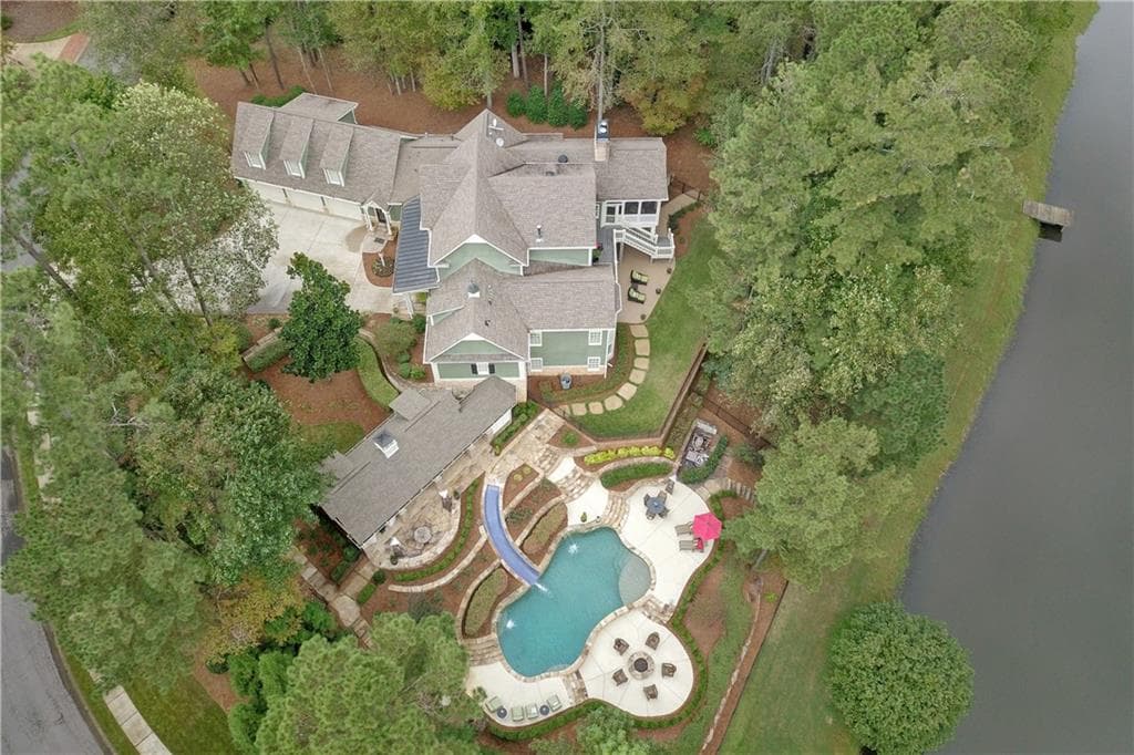 6 bedroom, 6,798 sq ft single family residence sold at 2825 Tanner Lake Trail, Marietta, GA 30064