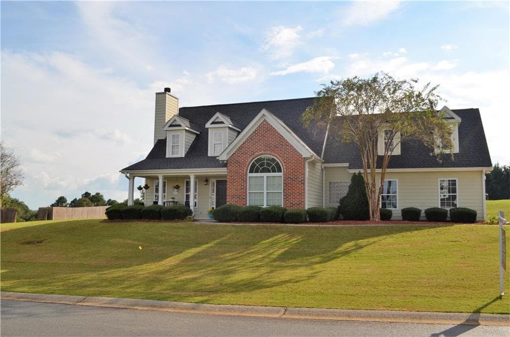 290 Village Drive Drive, Jefferson, GA 30549 — most recent listing photo