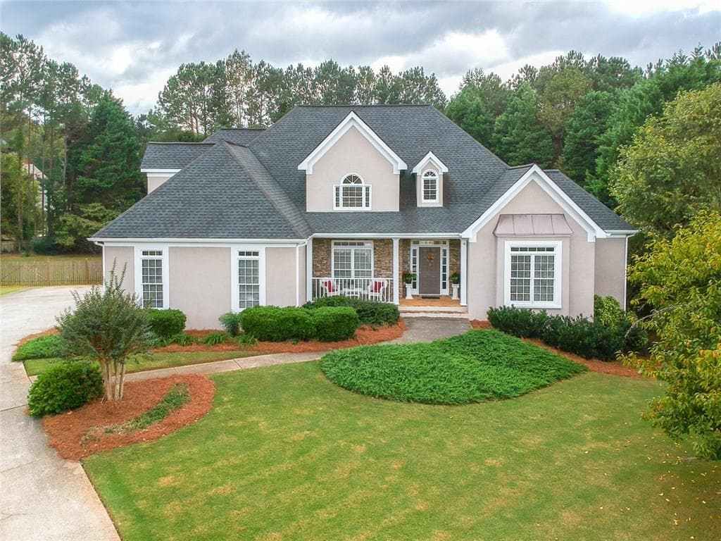 5 bedroom, 3,371 sq ft single family residence sold at 575 Trotters Ridge, Roswell, GA 30075