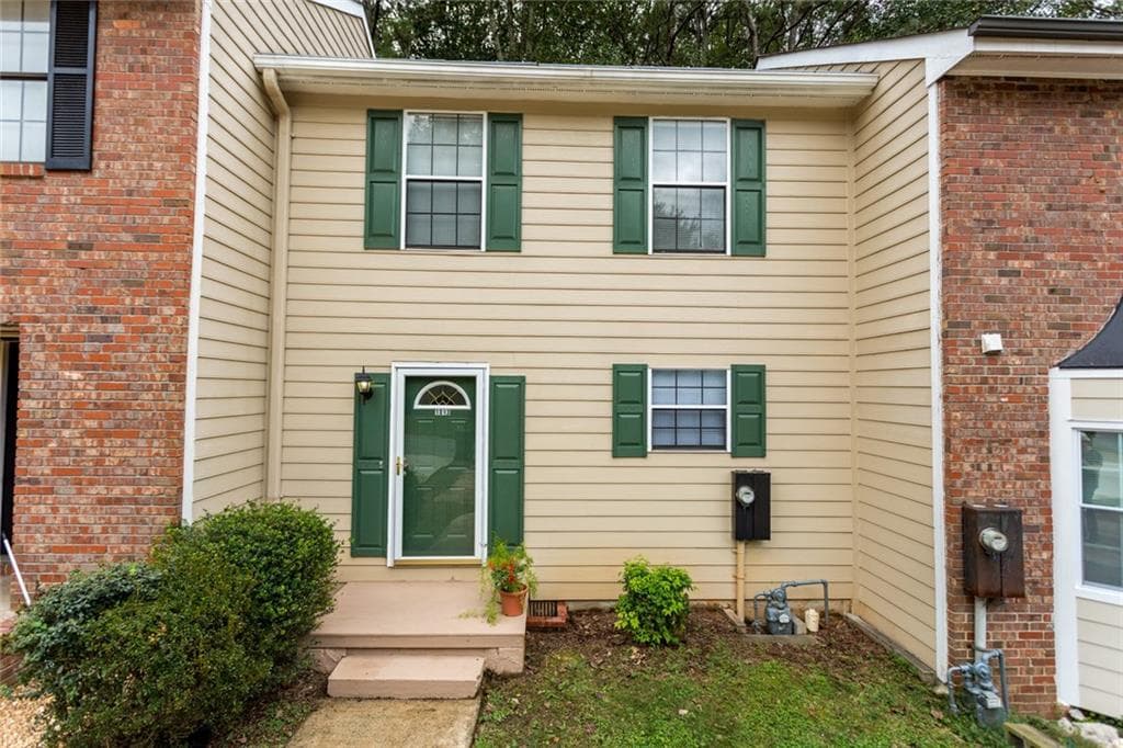 2 bedroom, 1,280 sq ft townhouse sold at 1013 Travelers Trail, Kennesaw, GA 30144