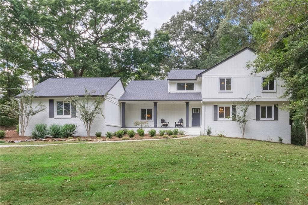 5 bedroom, 4,034 sq ft single family residence sold at 7545 Ball Mill Road, Sandy Springs, GA 30350