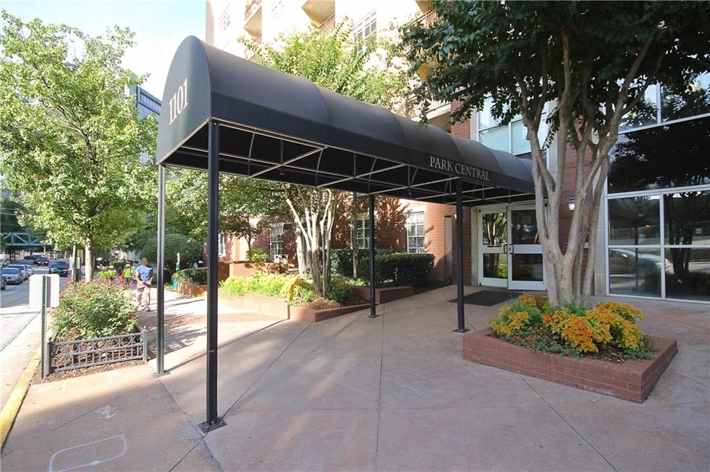 1 bedroom, 764 sq ft condominium sold at 1101 Juniper Street 1224, Atlanta, GA 30309