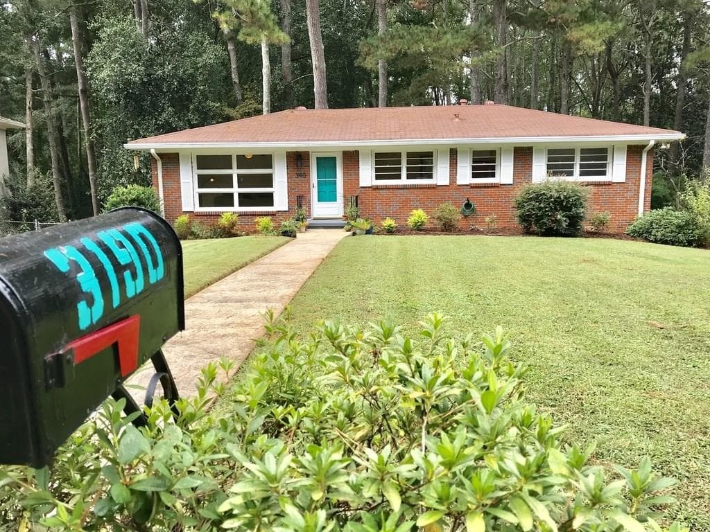3190 Betty Circle, Decatur, GA 30032 — most recent listing photo