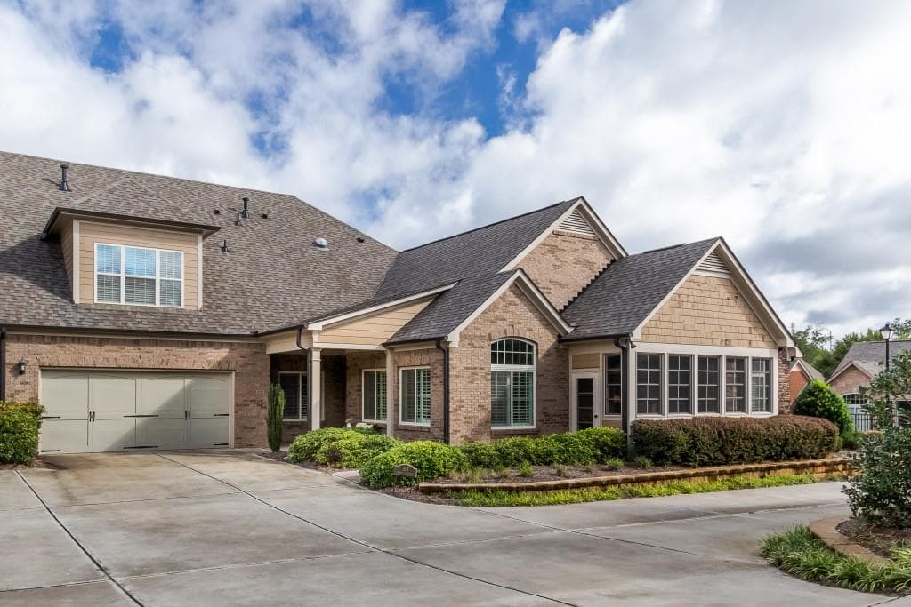 318 Brookhaven Walk, Johns Creek, GA 30097 — most recent listing photo