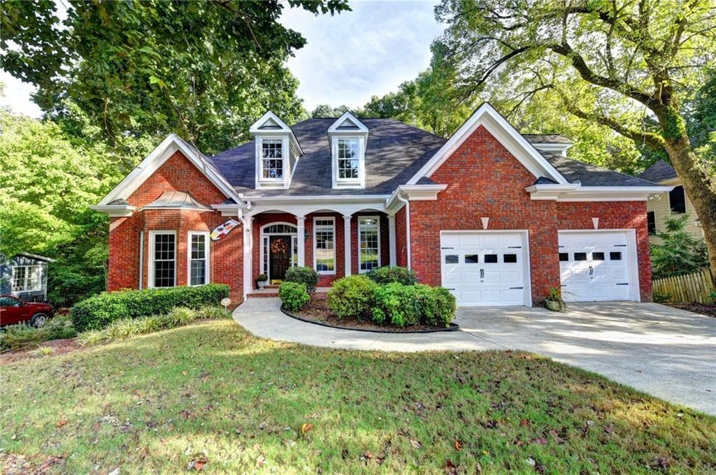 4 bedroom, 2,884 sq ft single family residence sold at 3880 Three Chimneys Lane, Cumming, GA 30041