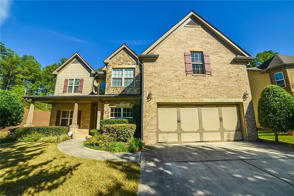 5 bedroom, 3,526 sq ft single family residence sold at 2776 Dolostone Way, Dacula, GA 30019