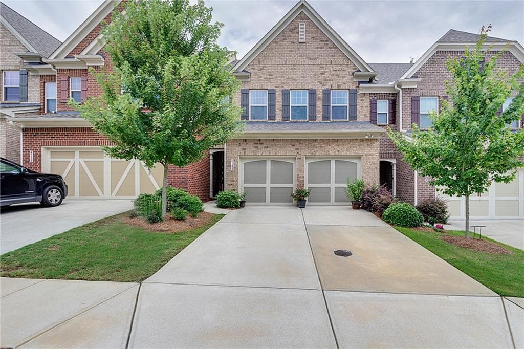 4 bedroom, 2,594 sq ft townhouse sold at 4185 Hammond Bridge Drive, Suwanee, GA 30024