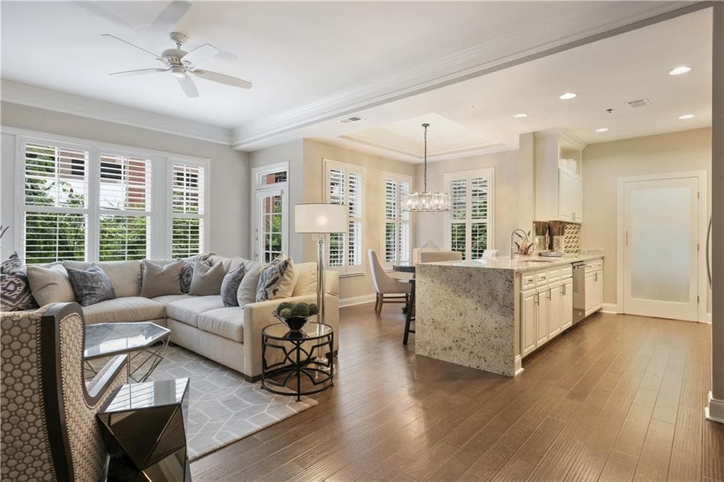 2 bedroom, 1,516 sq ft condominium sold at 850 Piedmont Avenue 2208, Atlanta, GA 30308