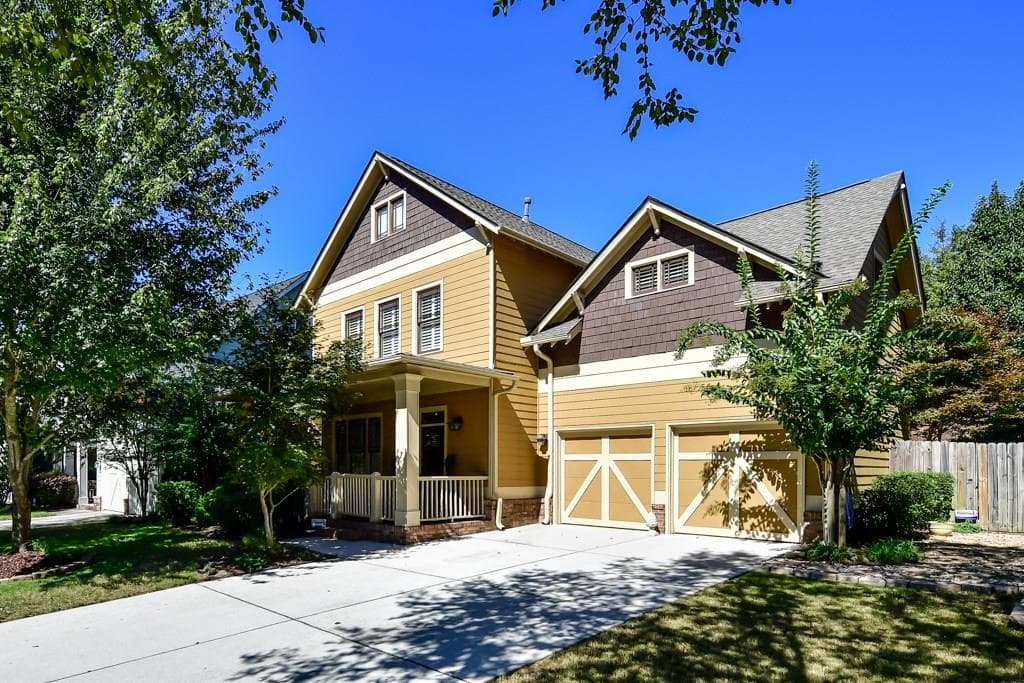 1766 Streamview Drive, Atlanta, GA 30316 — most recent listing photo