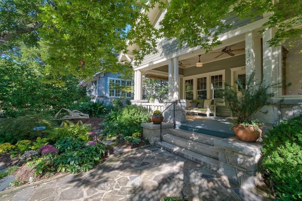 4 bedroom, 3,403 sq ft single family residence sold at 136 Westminster Drive, Atlanta, GA 30309