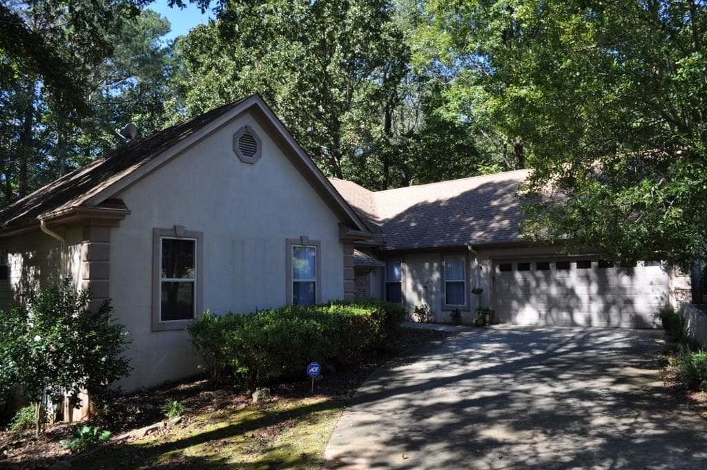5 bedroom, 3,112 sq ft single family residence sold at 2641 Wendell Creek Lane, Snellville, GA 30039