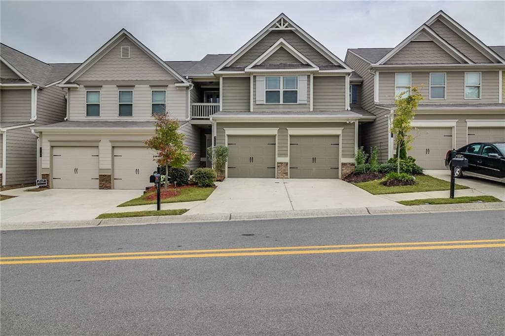 3 bedroom, 2,150 sq ft townhouse sold at 3528 Village Enclave Lane 117, Cumming, GA 30040