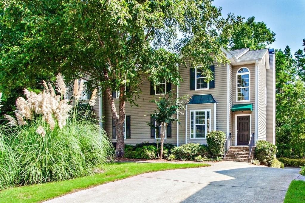 3 bedroom, 1,881 sq ft townhouse sold at 3660 Deep Cove Drive, Cumming, GA 30041