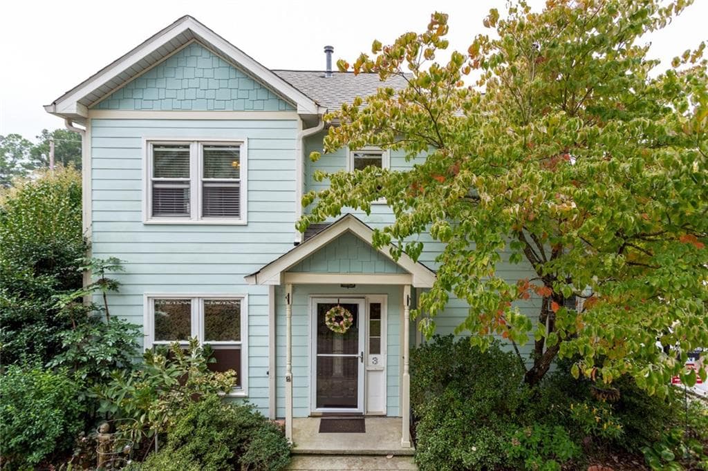 2 bedroom, 1,260 sq ft townhouse sold at 3 Old Decatur Circle, Decatur, GA 30030