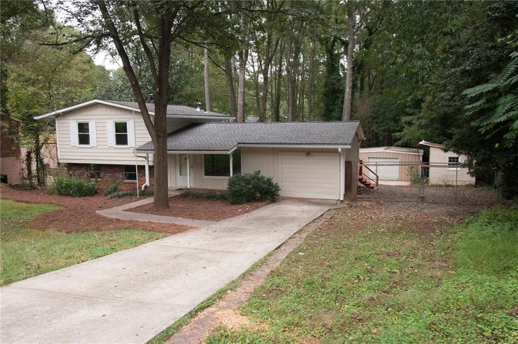 1789 Inas Way, Tucker, GA 30084 — most recent listing photo