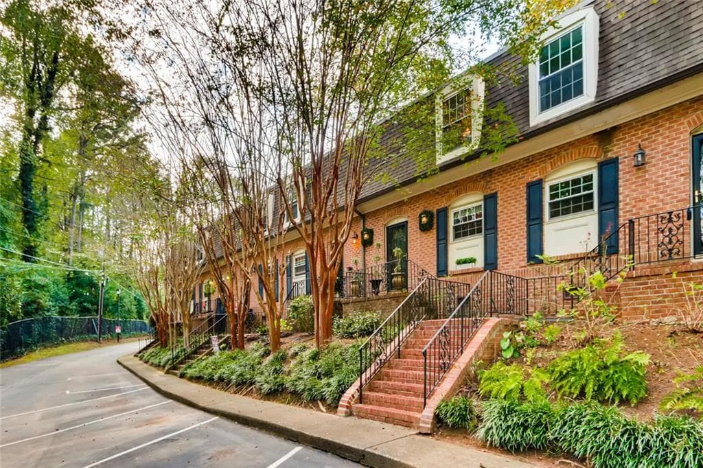 1261 Lavista Road M5, Atlanta, GA 30324 — most recent listing photo