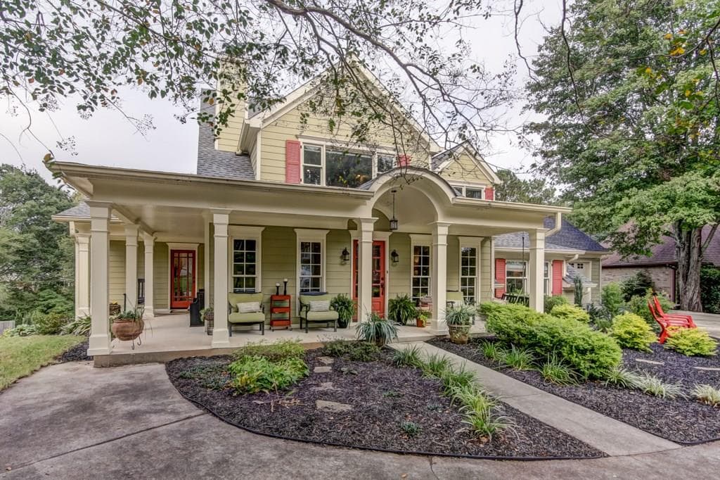 670 Saddle Ridge Trace, Roswell, GA 30076 — most recent listing photo