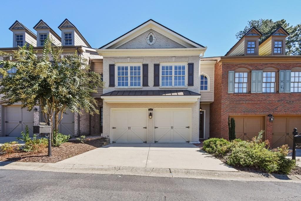 3 bedroom, 2,254 sq ft townhouse sold at 4430 Wilkerson Manor Drive, Smyrna, GA 30080