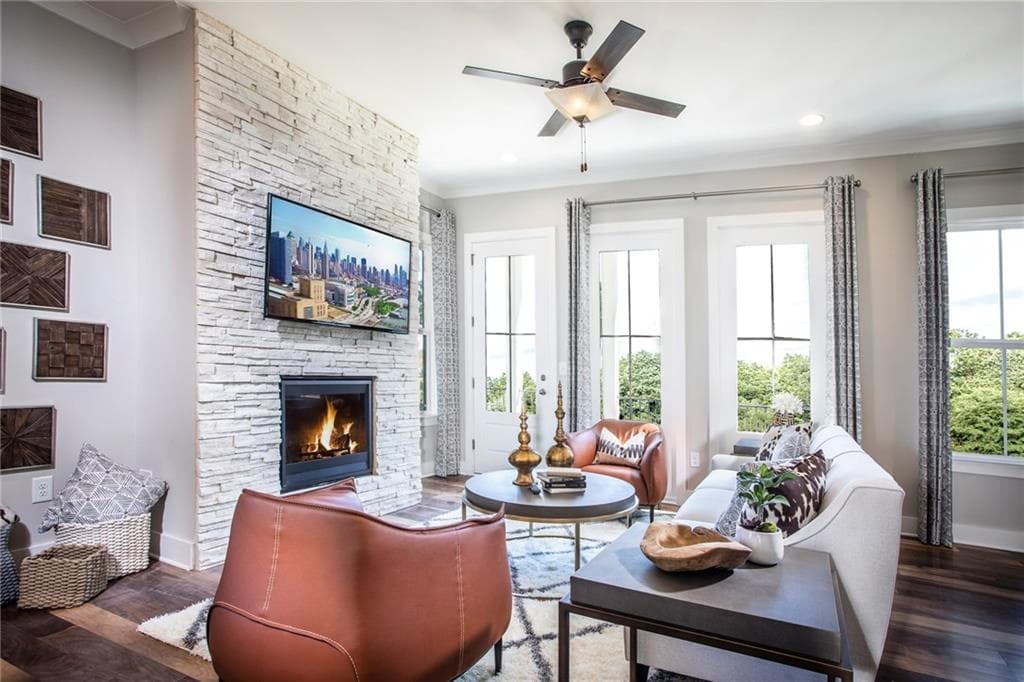3 bedroom, 1,880 sq ft townhouse sold at 2038 Manchester Street 89, Atlanta, GA 30324