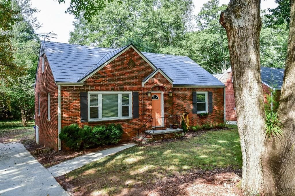 3 bedroom single family residence sold at 1091 Walker Drive, Decatur, GA 30030