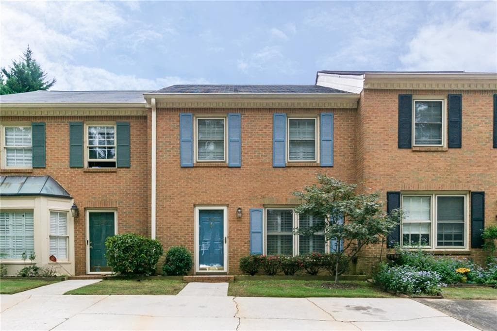 2023 Raleigh Tavern Drive, Roswell, GA 30076 — most recent listing photo