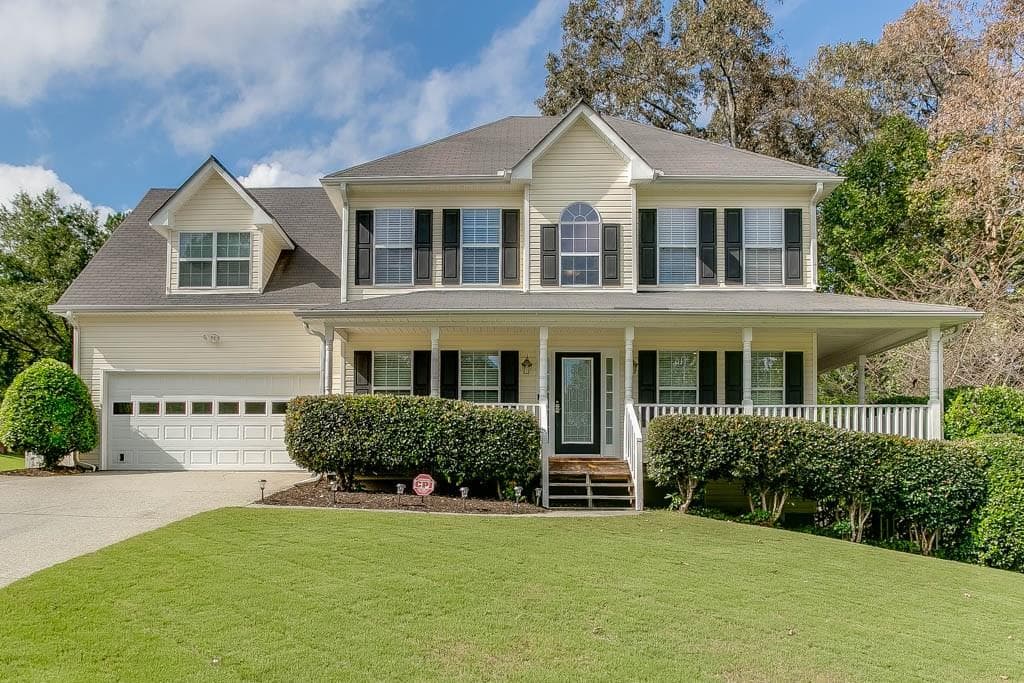 7544 Woody Springs Drive, Flowery Branch, GA 30542 — most recent listing photo