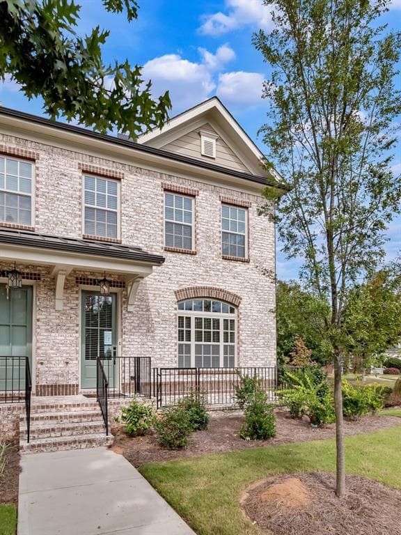 3 bedroom townhouse sold at 1305 Faircrest Way, Suwanee, GA 30024