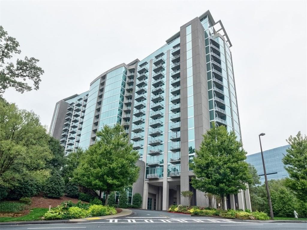 2 bedroom, 1,442 sq ft condominium sold at 3300 Windy Ridge Parkway 403, Atlanta, GA 30339