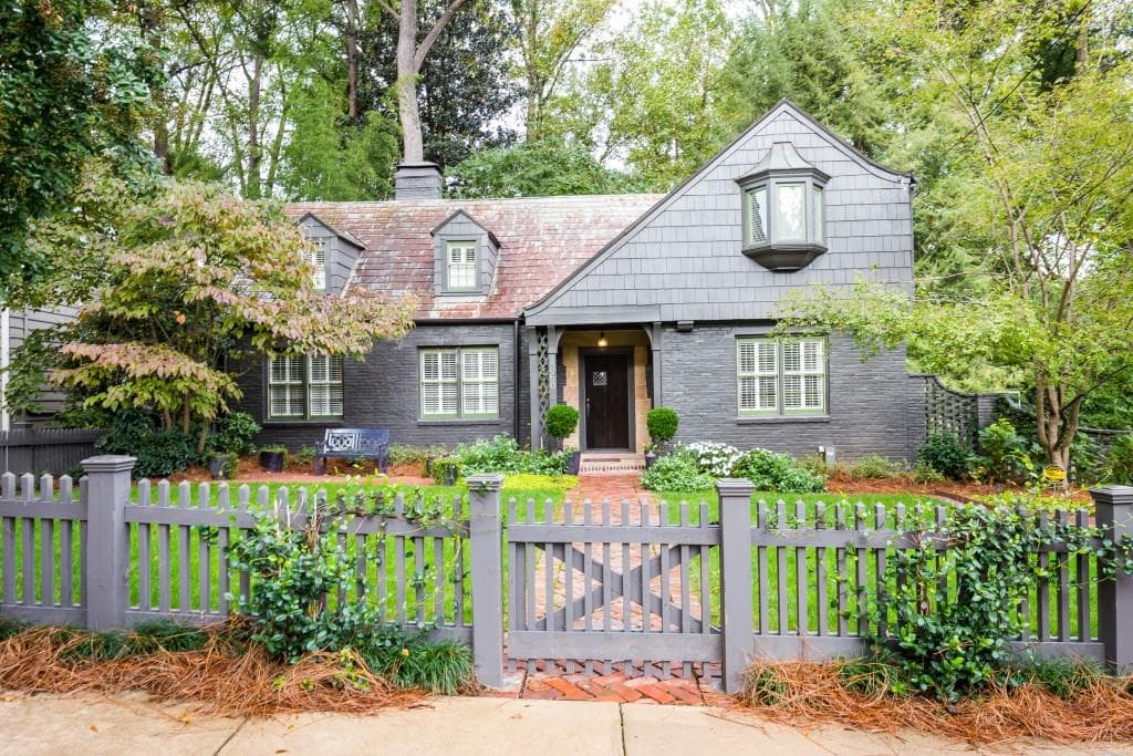 4 bedroom, 3,831 sq ft single family residence sold at 1860 Anjaco Road, Atlanta, GA 30309