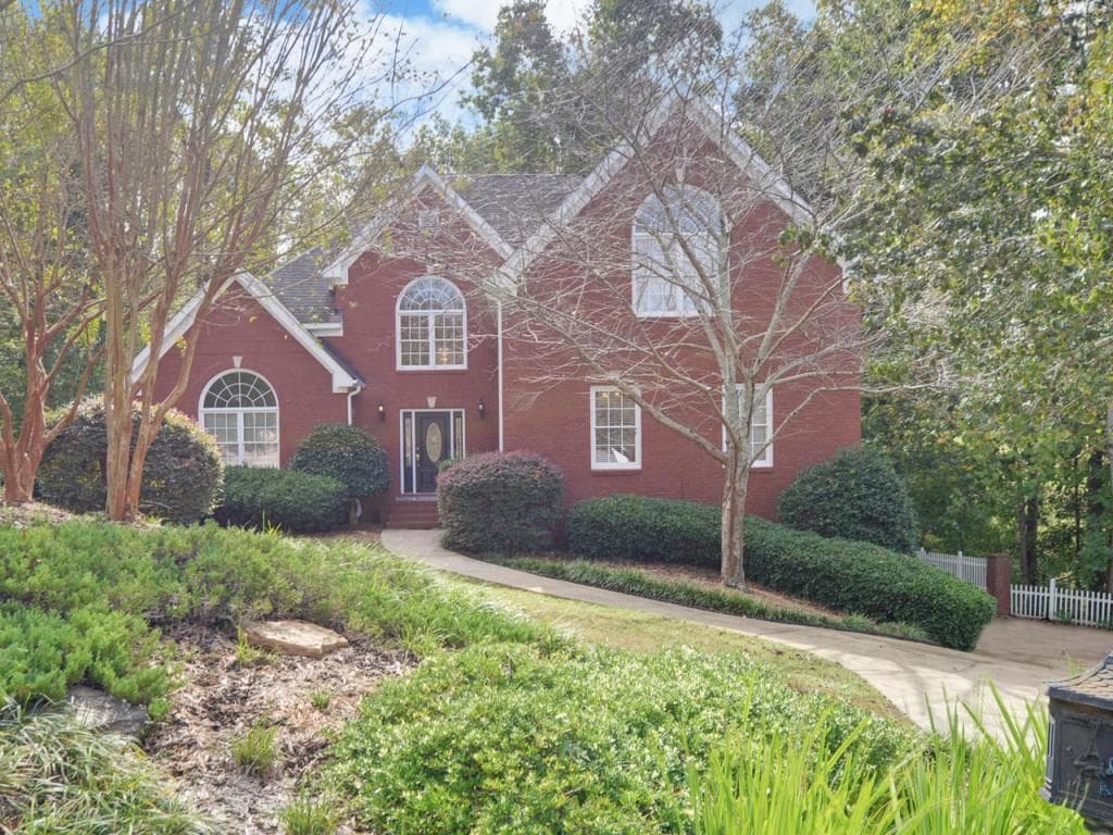 6027 Thornlake Drive, Flowery Branch, GA 30542 — most recent listing photo