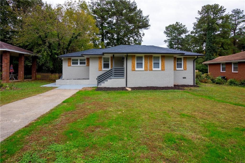 3 bedroom, 1,833 sq ft single family residence sold at 1954 S Columbia Place, Decatur, GA 30032