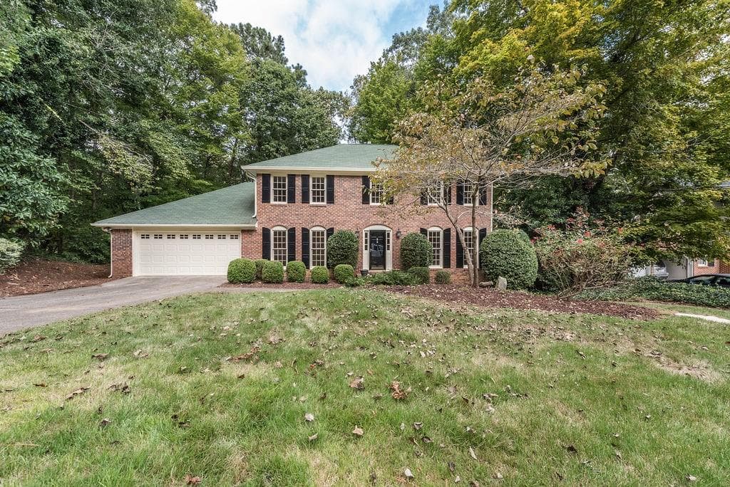 3429 SMOKE HOLLOW Place, Roswell, GA 30075 — most recent listing photo