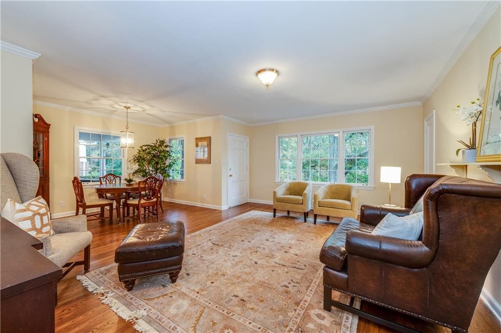 4 bedroom, 1,764 sq ft single family residence sold at 513 Westchester Drive, Decatur, GA 30030