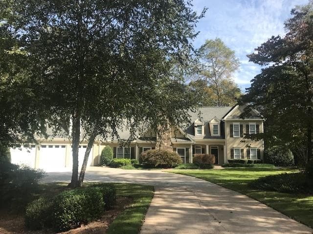 4 bedroom, 4,540 sq ft single family residence sold at 2070 Henderson Heights Trail, Milton, GA 30004