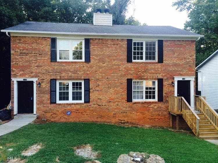 duplex sold at 5306 Stonebush Terrace, Stone Mountain, GA 30083