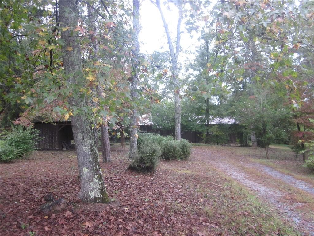 4 bedroom, 2,181 sq ft single family residence sold at 1635 Land Road, Canton, GA 30114