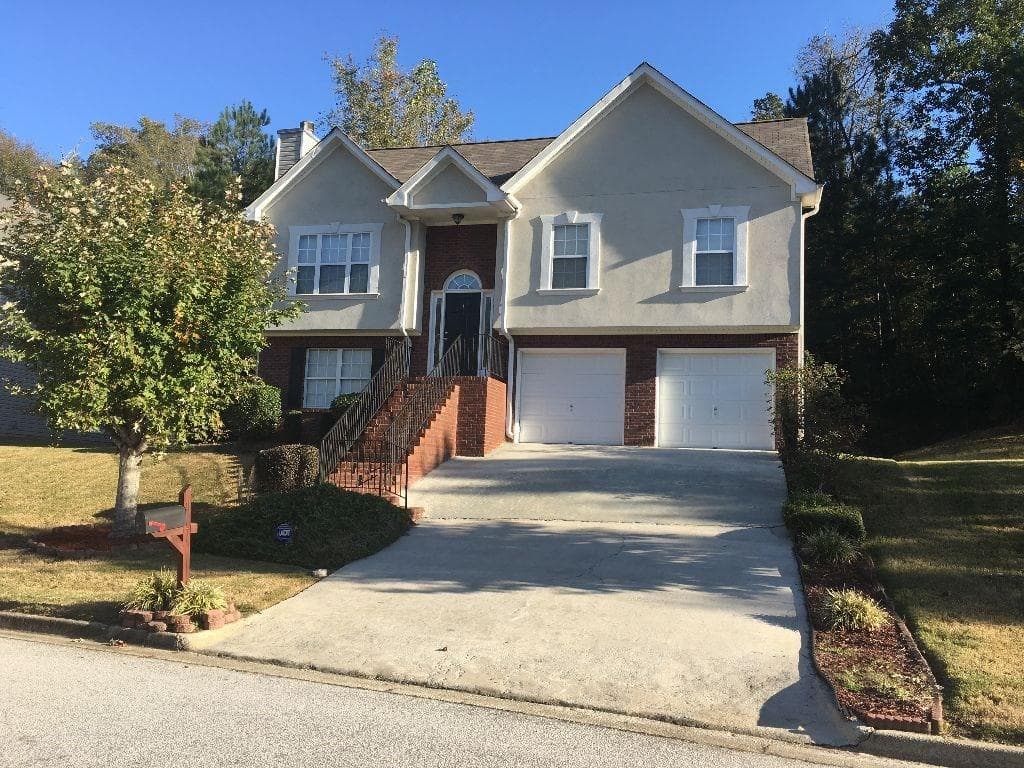 913 Palmer Road, Lithonia, GA 30058 — most recent listing photo
